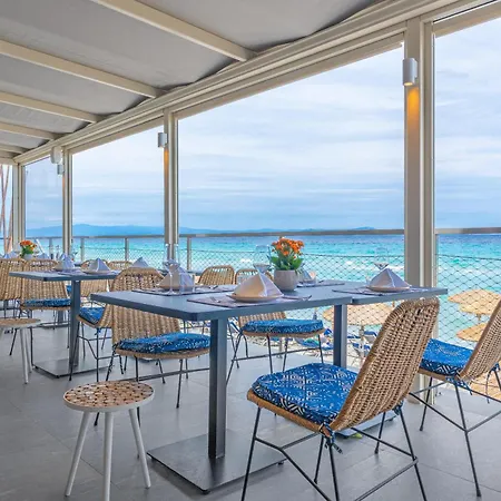 Ammon Zeus Luxury Hotel