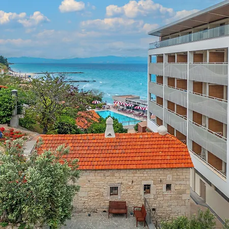 Ammon Zeus Luxury Hotel