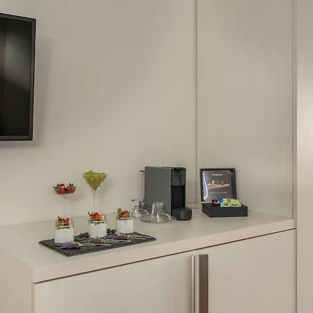 Ammon Zeus Luxury Hotel